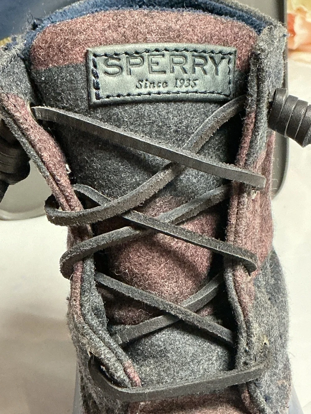 Sperry Saltwater Wool Duck Boots Women’s 8M Navy Gray Waterproof Zip Lace